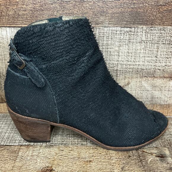 Matisse Folk Ankle Boots Booties Peep Toe Black Scaled Leather Size 7.5 - Picture 7 of 11